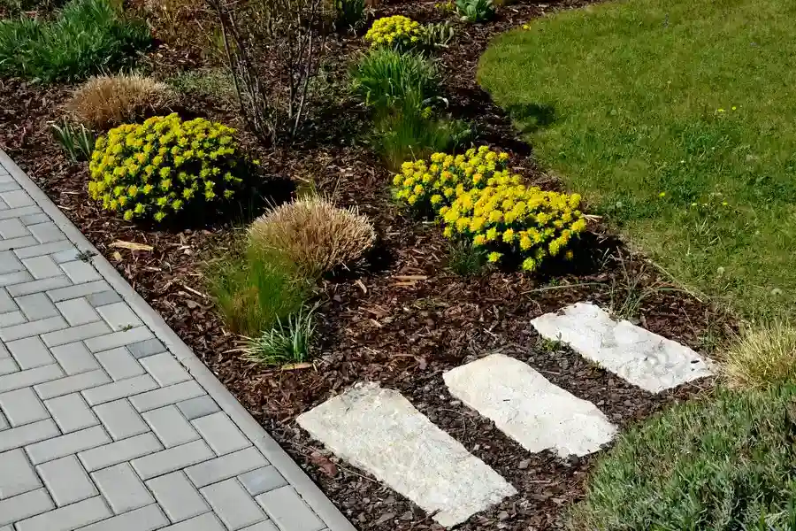 Benefits Of Mulching For Weed Control And Moisture Retention District Heights, MD Benefits Of Mulching For Weed Control And Moisture Retention District Heights, MD